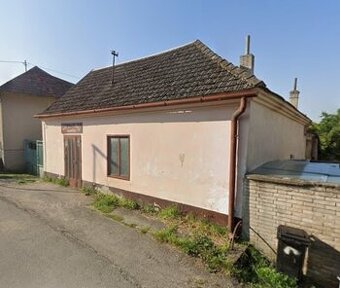 Moravské Lieskové, obchodná budova/dom