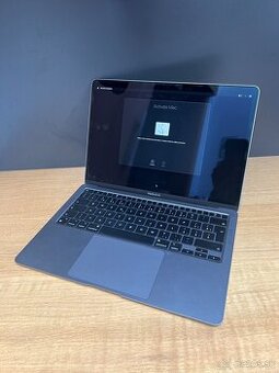 Predám apple MacBook AIR 13 M1 2020, 8GB/256GB, ZARUKA, TOP