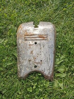 Predám spodný kryt Jawa 21 pionier