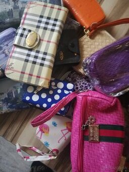 Predam penazenky kapsicky panske damske