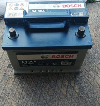 Predám autobatériu 12 v 60ah 540a