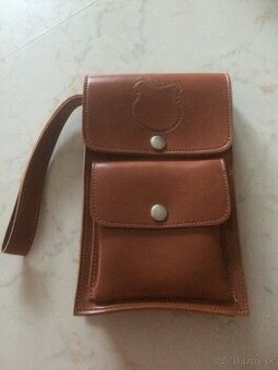 Pánska kožená taška.