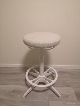 Predám IKEA stoličku LIDKULLEN