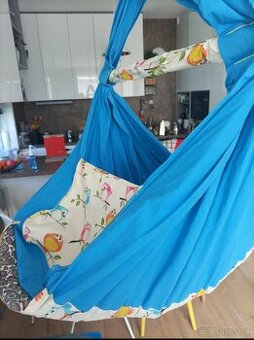 Hačka hojdačka pre babätká