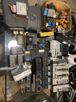 Predam elektroniku na BMW E34