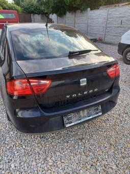 Rozpredam Seat Toledo 1.2Tsi 77kw CBZ 2014