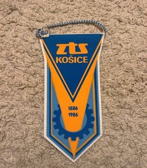 Vlajočka ZŤS Košice pamätná zástavka ČSSR