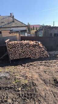 Predám štiepané palivové drevo - buk