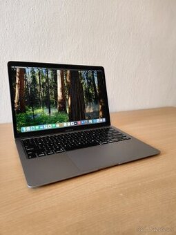MacBook Air 2020 | i5 • 8GB • 256GB SSD