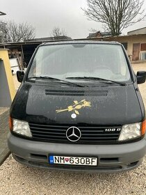 Obec Čachtice ponúka na predaj pohrebné vozidlo - 1