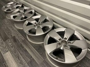 Alu AUDI 5x112 17” 8S0601025J