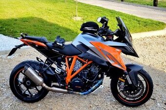 KTM SuperDuke 1290 GT