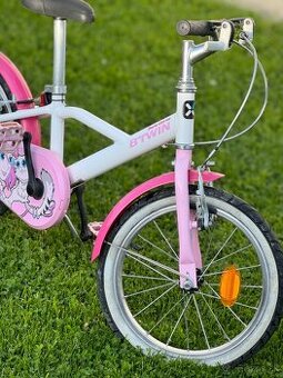 Detsky bicykel + pomocne kolieska