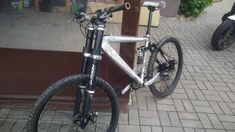 horsky bicykel