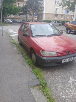 Peugeot 306