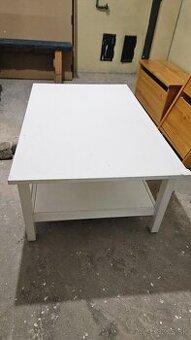 Konferenčný stolík IKEA Hemnes do obývačky