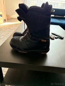 snowboardové topánky veľ. 43 1x použité