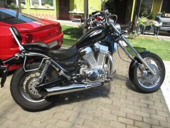 Suzuki intruder 1400