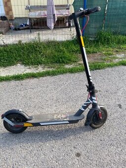 Predam elektrickú kolobežku