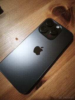 Apple 15 PRO - 1
