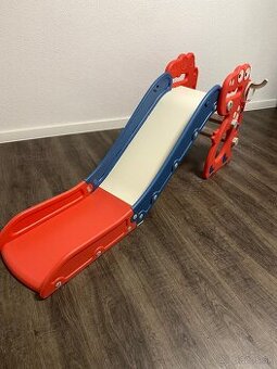 Predám detskú veselú detskú šmýkačku