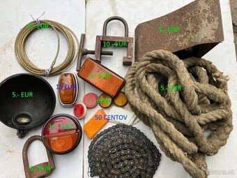 Svetlá a odrazové sklíčka na príves traktor vlečku