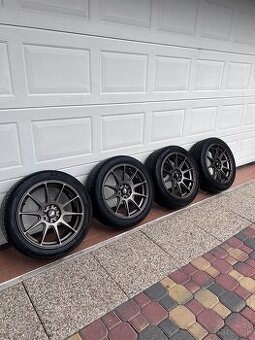 Japan Racing JR11 R17