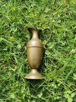 Predám starú mosadznú vázu