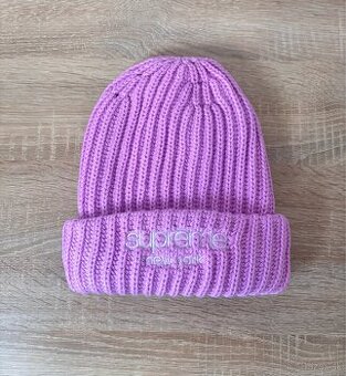 Supreme Pink Chunky Beanie