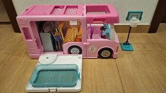 Barbie karavan
