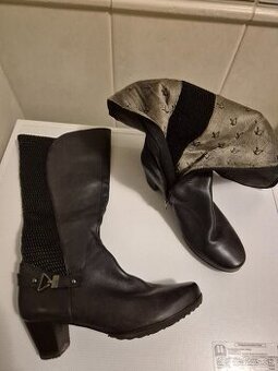 Predám dámske čižmy vel. 40