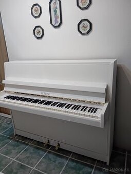 Predám pianíno Petrof