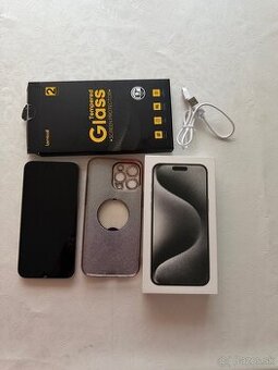 Iphone 15pro max silver titan 256Gb bielej farby