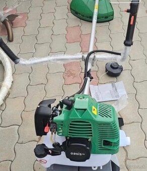 Benzinovy krovinorez