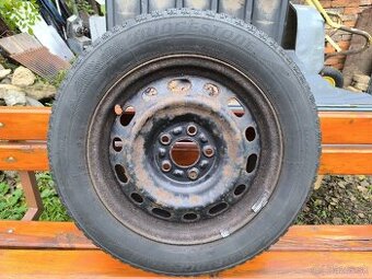 Zimné Bridgestone 205x60 R16