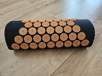 Akumata - akupresurny vankus