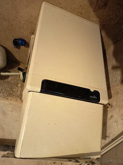 Predám kondenzačný plynový kotol Intergas kombi HRE24/18