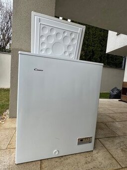 Predam mraznicku Candy CHAE 1024W 105L.
