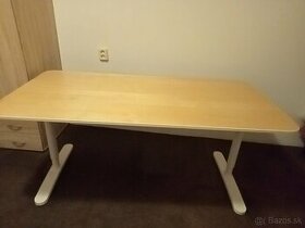 predám písací stôl IKEA BEKANT 120 x 80 cm