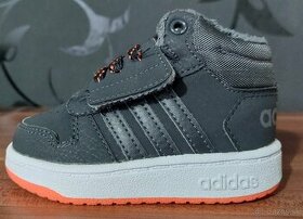 Zimné topánky Adidas Hoops mid 2.0 19