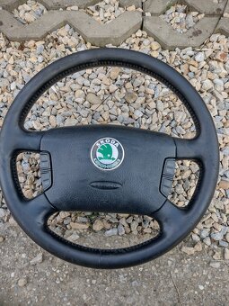 Škoda Volkswagen golf 4 volant airbag