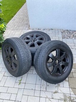 Mercedes R17 235/65