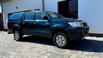 TOYOTA HILUX 2.5DI-D - PREDAJ AJ NA SPLÁTKY