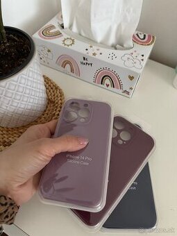 Silikonovy obal iPhone 14 pro