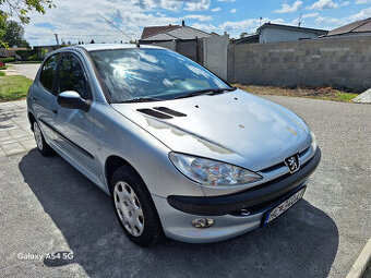 Predám Peugeot 206, 1,4 benzín, 55kW