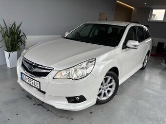 Subaru Legacy Wagon 2.0 i VA CVT 172000km 2010