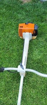 Krovinorez stihl
