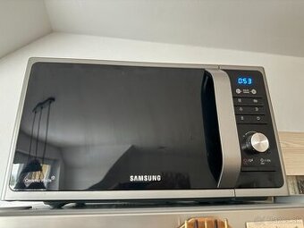 Predám mikrovlnku značky Samsung MS23F301TAS
