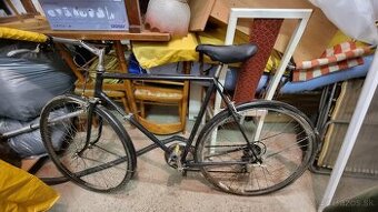 Cestny bicykel