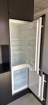 Predám vstavanu chladničku Electrolux